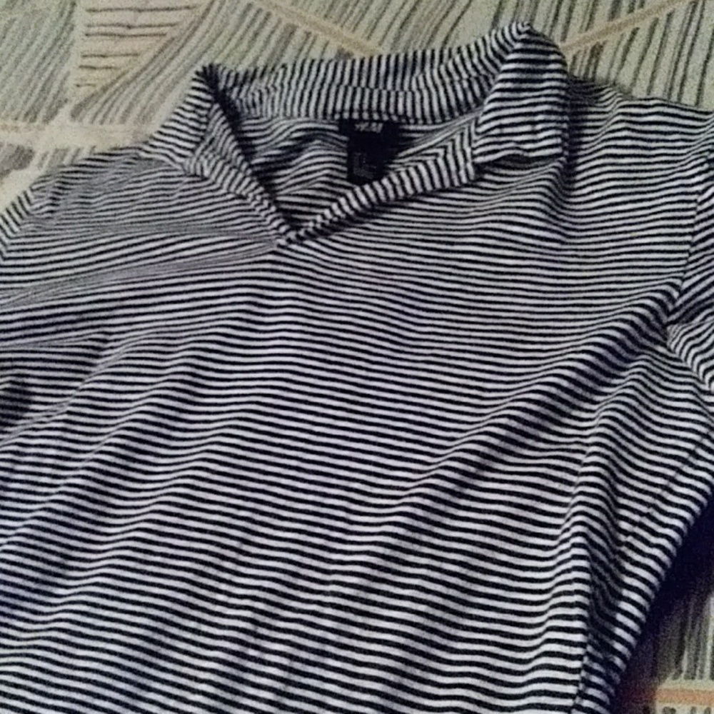 H&M shirts bundle! - Picture 7 of 8